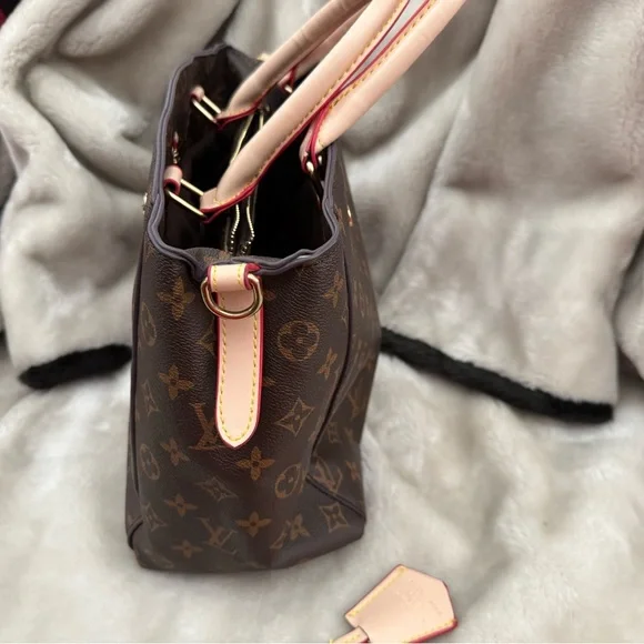 Inspired Dark Brown Monogram Tote - Picture 4 of 8